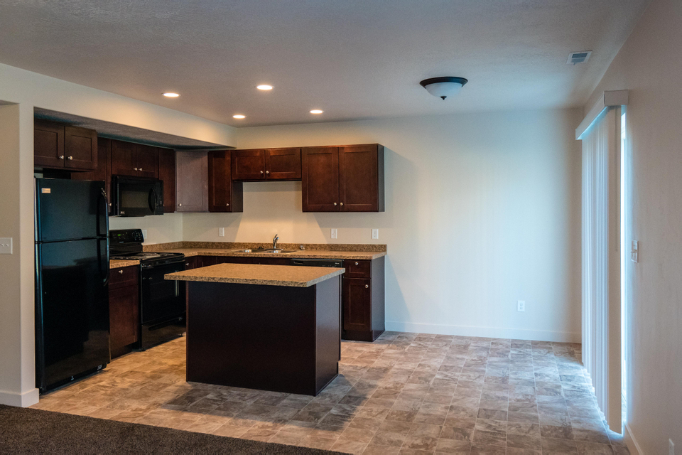 Apartment For Rent at 415 Suncrest Lane, Logan, UT 84341