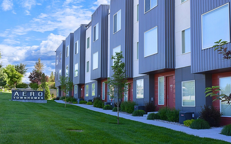 Apartment For Rent at 2800 North Hill Field Road, Layton, UT 84041