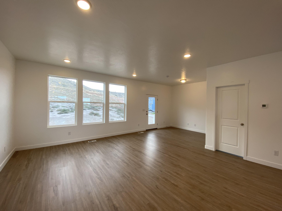 Townhome For Rent at 7324 N. Locust Ave., Eagle Mountain, UT 84005