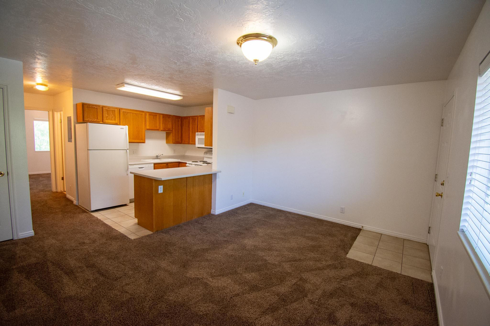 Apartment For Rent at 415 N 300 W, Provo, UT 84601