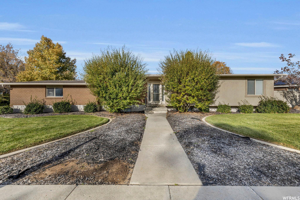 House For Rent at 8020 South 1300 East, Sandy, UT 84094