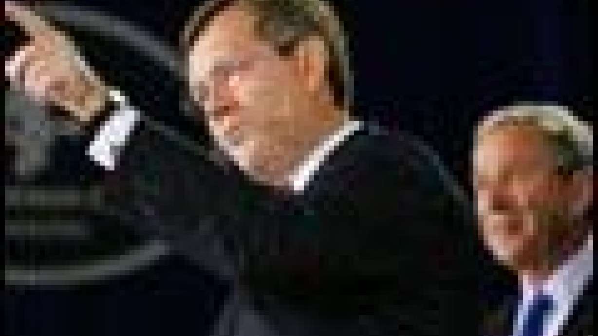 Leavitt Donates Personal Collection to SUU