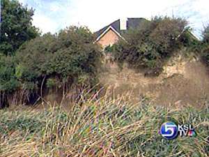 Mudslide Floods Backyards in Murray