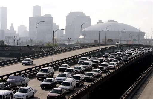 Experts Expect Katrina to Turn New Orleans into Atlantis, Leaving Up to 1 Mil. Homeless