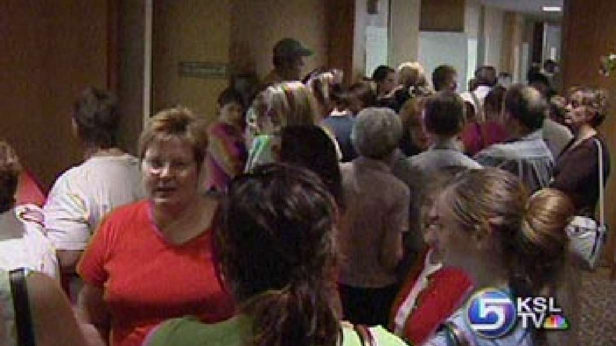 Red Cross Schedules More Volunteer Training for Today