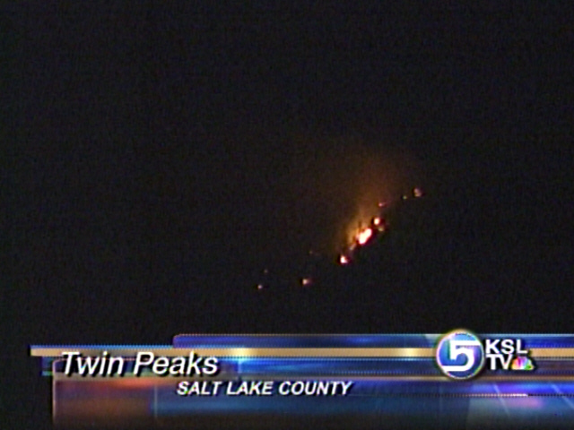 Officials Monitor Small Twin Peaks Fire