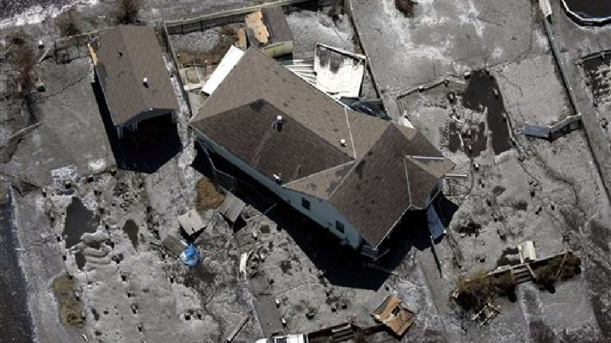 Teams Work to Find New Orleans Survivors