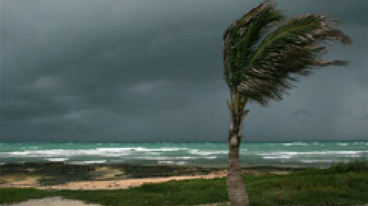 Hurricane Rita Lashes Florida Keys