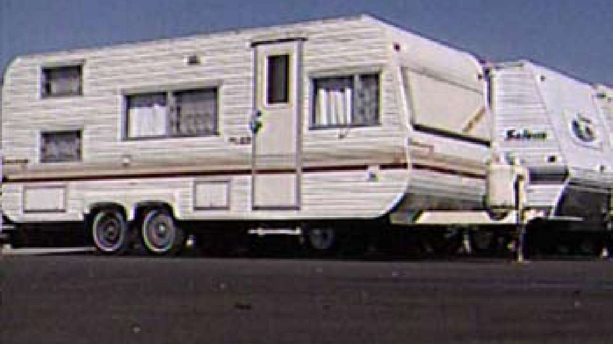 Feds Buying Up RV's for Gulf Coast Housing