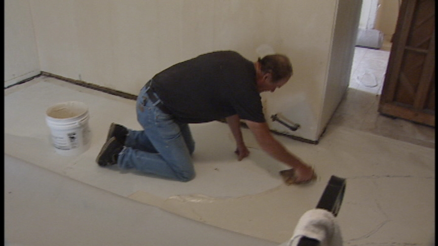 Community Giving Woman's Home an 'Extreme Makeover'