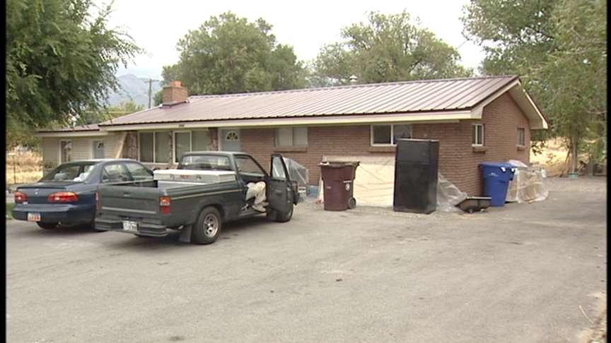 Community Giving Woman's Home an 'Extreme Makeover'