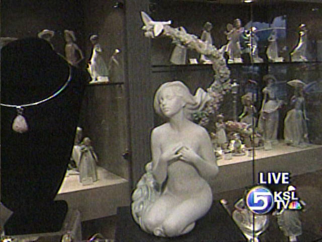 Pink Lladro Collection Supporting Breast Cancer Foundation