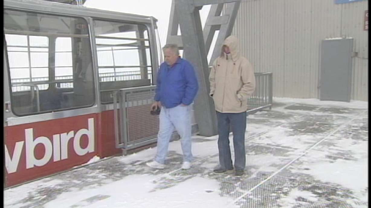 Utah Ski Resorts Receive First Snow of Season