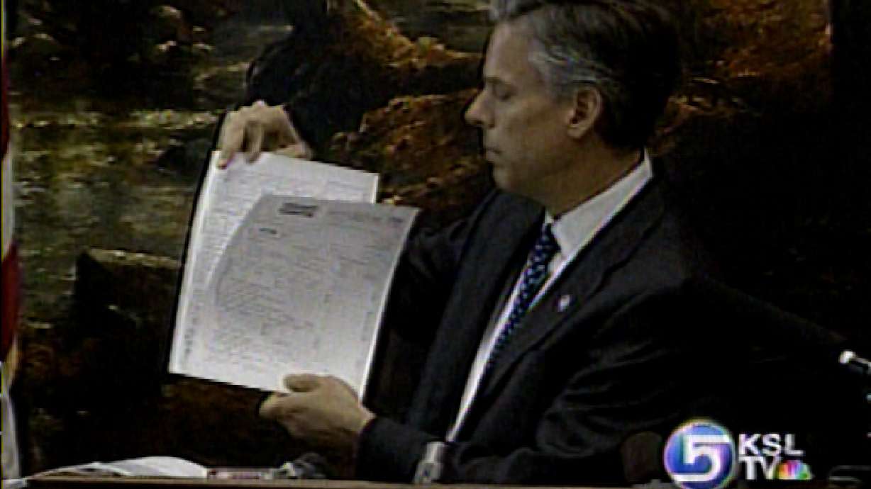 Gov. Huntsman Unveils Tax Reform Proposal