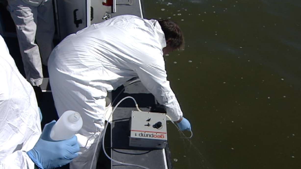 USGS Collects Water Samples for Mercury Contamination