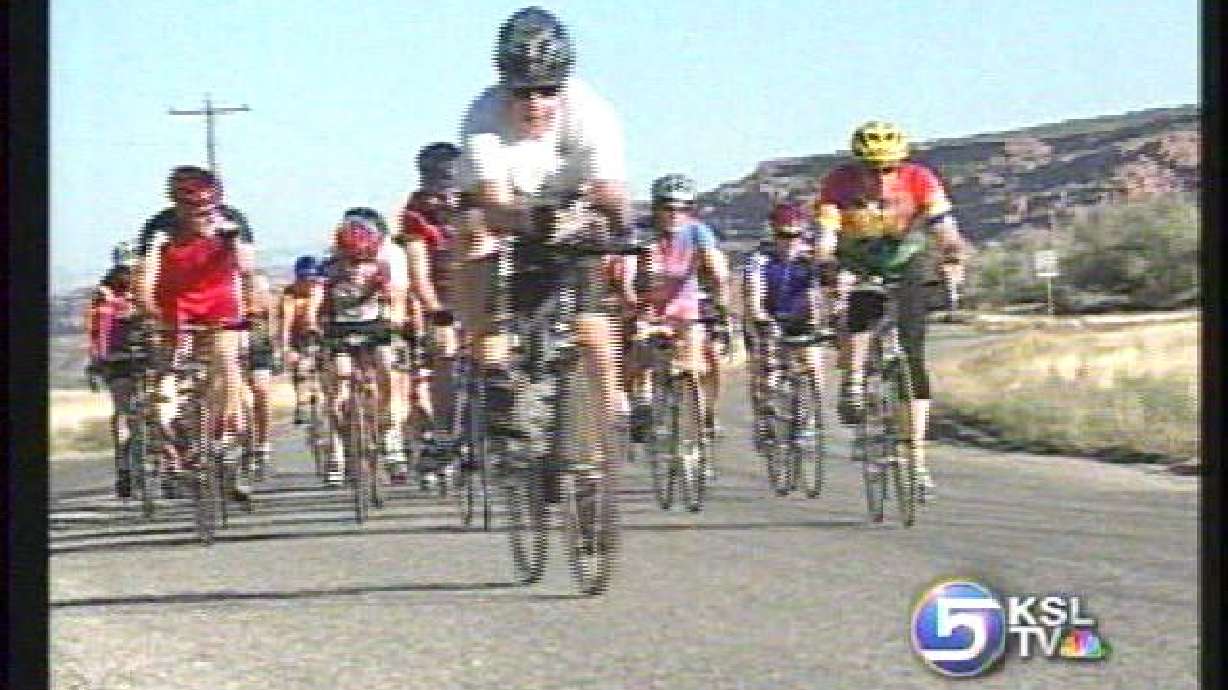 Cyclists Ride For Lance Armstrong Foundation In Moab