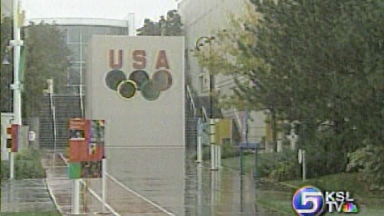 Media Gather to Prepare for Torino Olympics