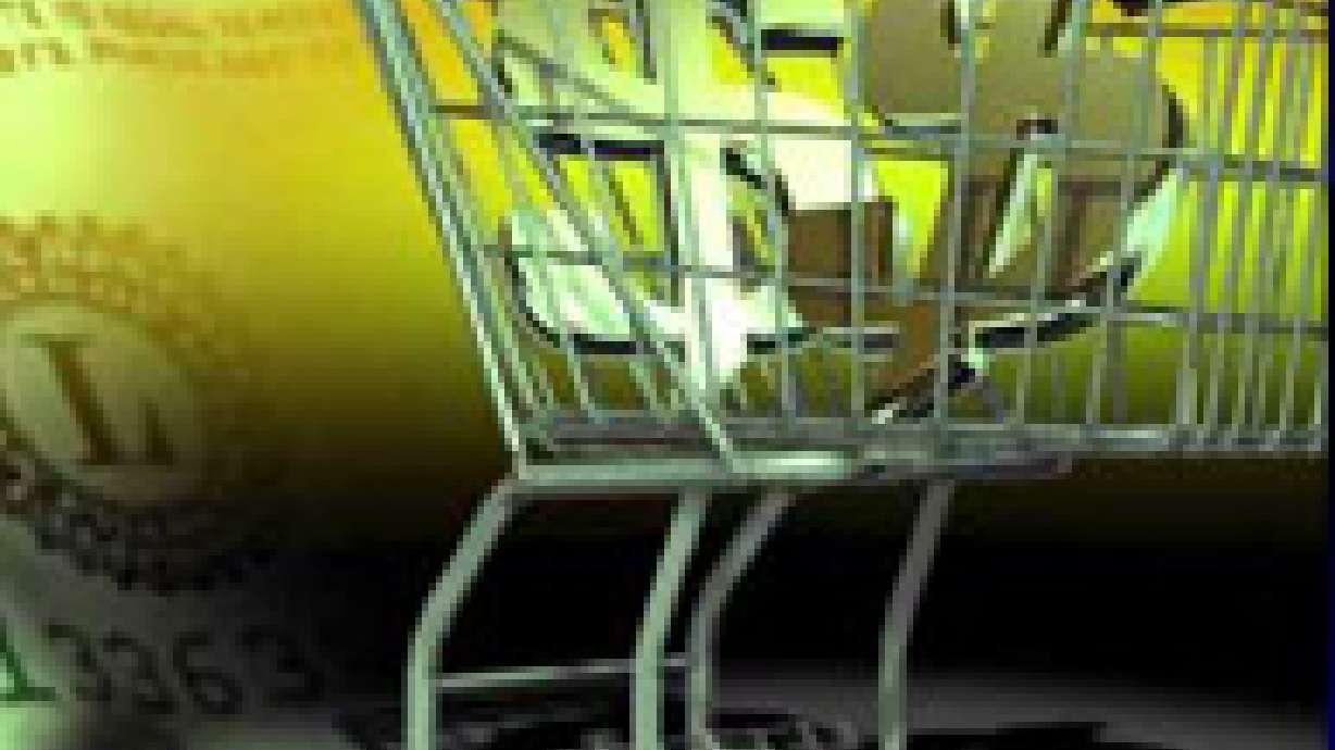 Higher food prices stick despite lower gas costs