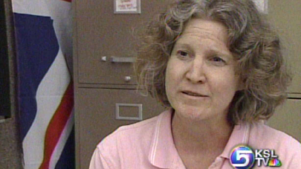 Hofmann's Ex-Wife Helping Others Deal with Pain