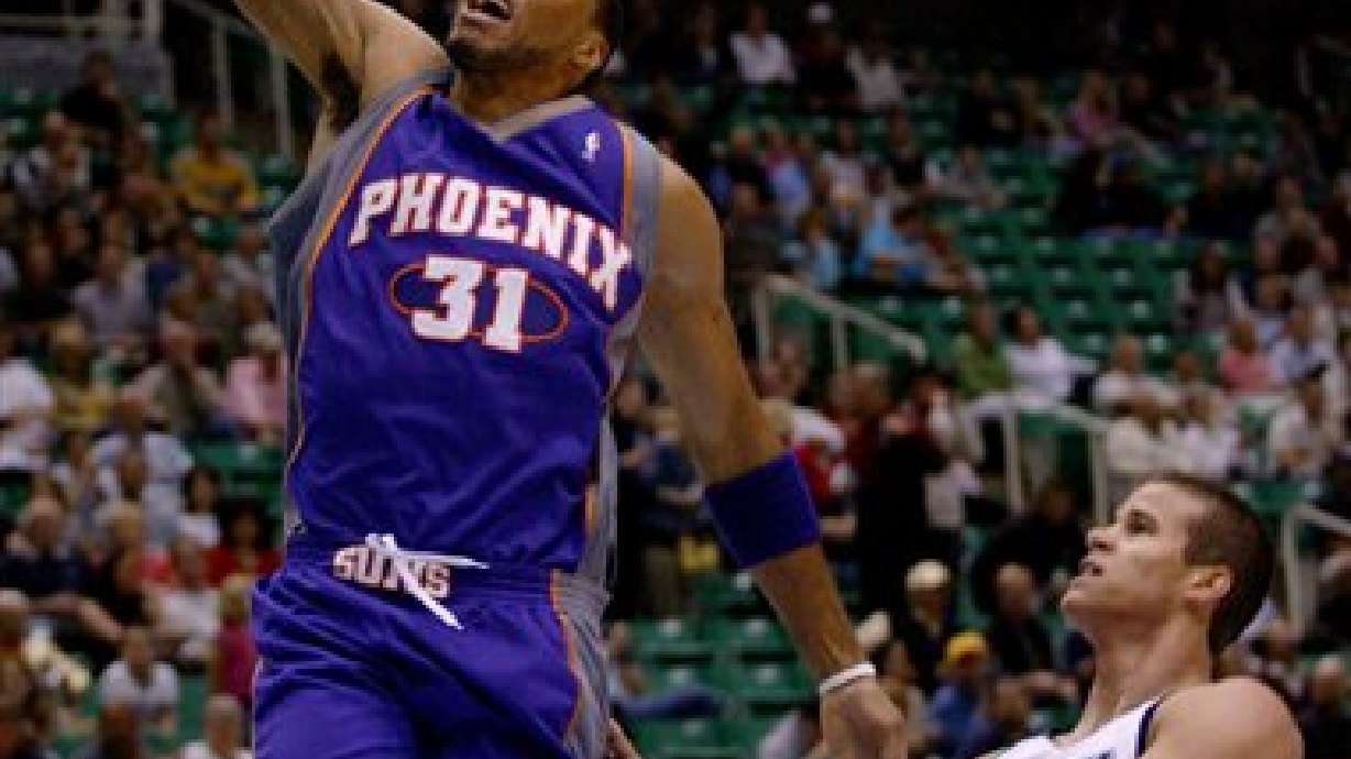 Raja and the Suns Ring the Jazz' Bell