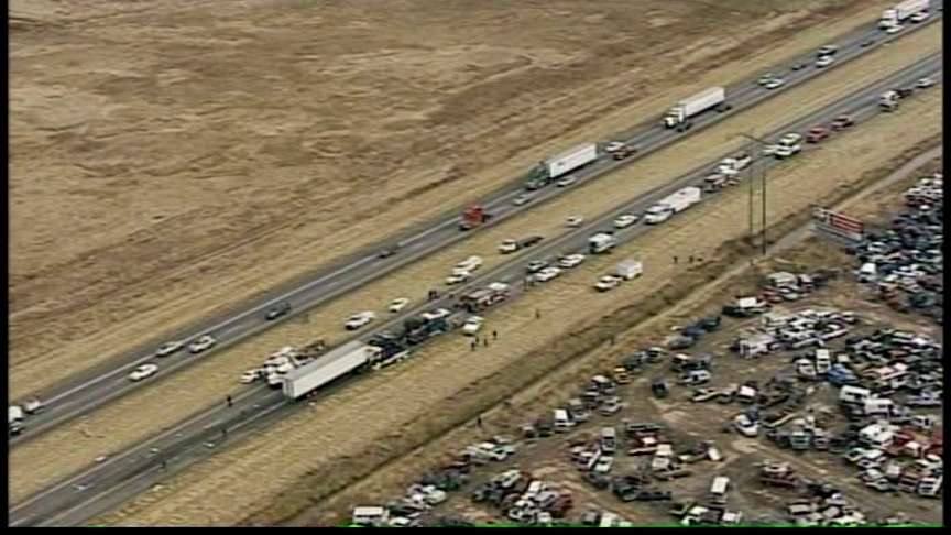 Accident on I-15 Kills Two
