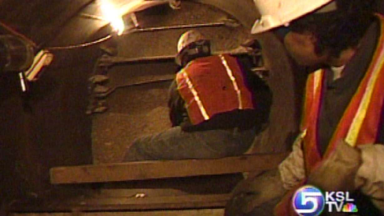 Crews Tunneling Under I-15 for Water Pipes