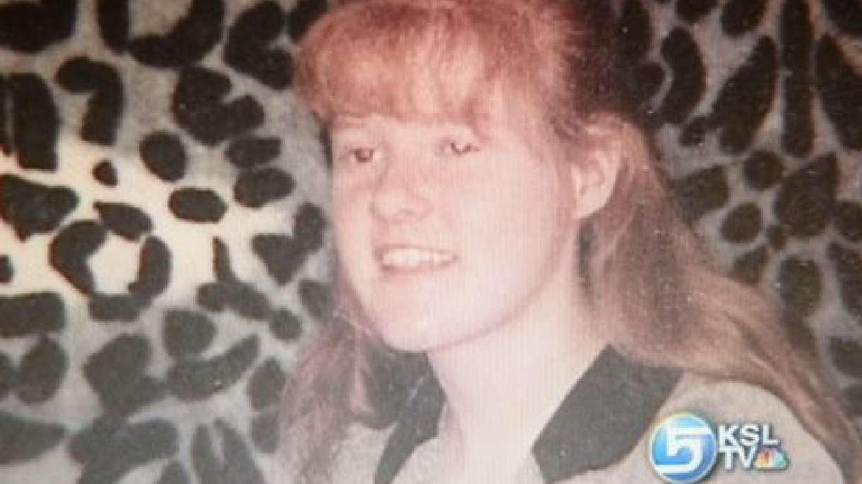 One of "The Two Fawns" Returns To Polygamist Life