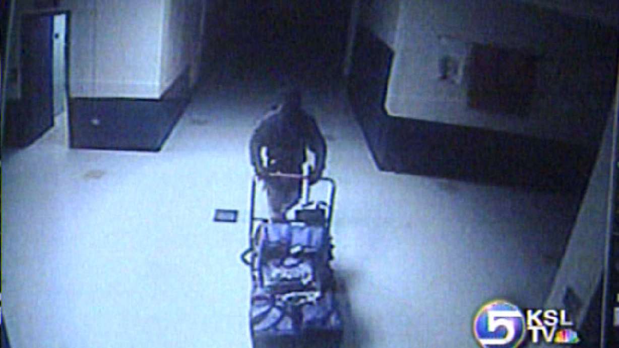 Police Looking for Burglar from Orem High