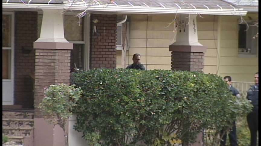 Robbery Suspect Not Found in Surrounded Home