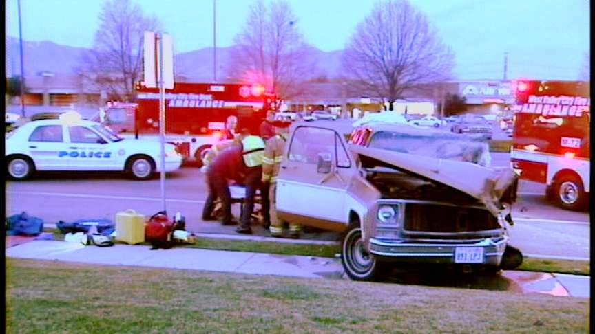 Wreck Sends Mother, Child to Hospital