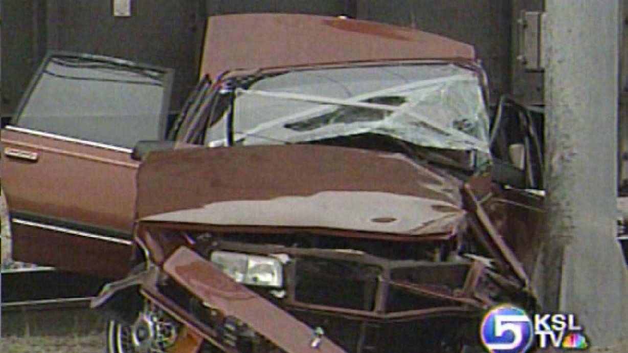 Train Slams Into Car in Springville