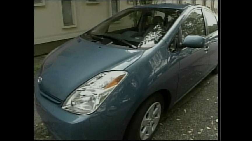 Council to Consider Letting Fuel Efficient Cars Park for Free