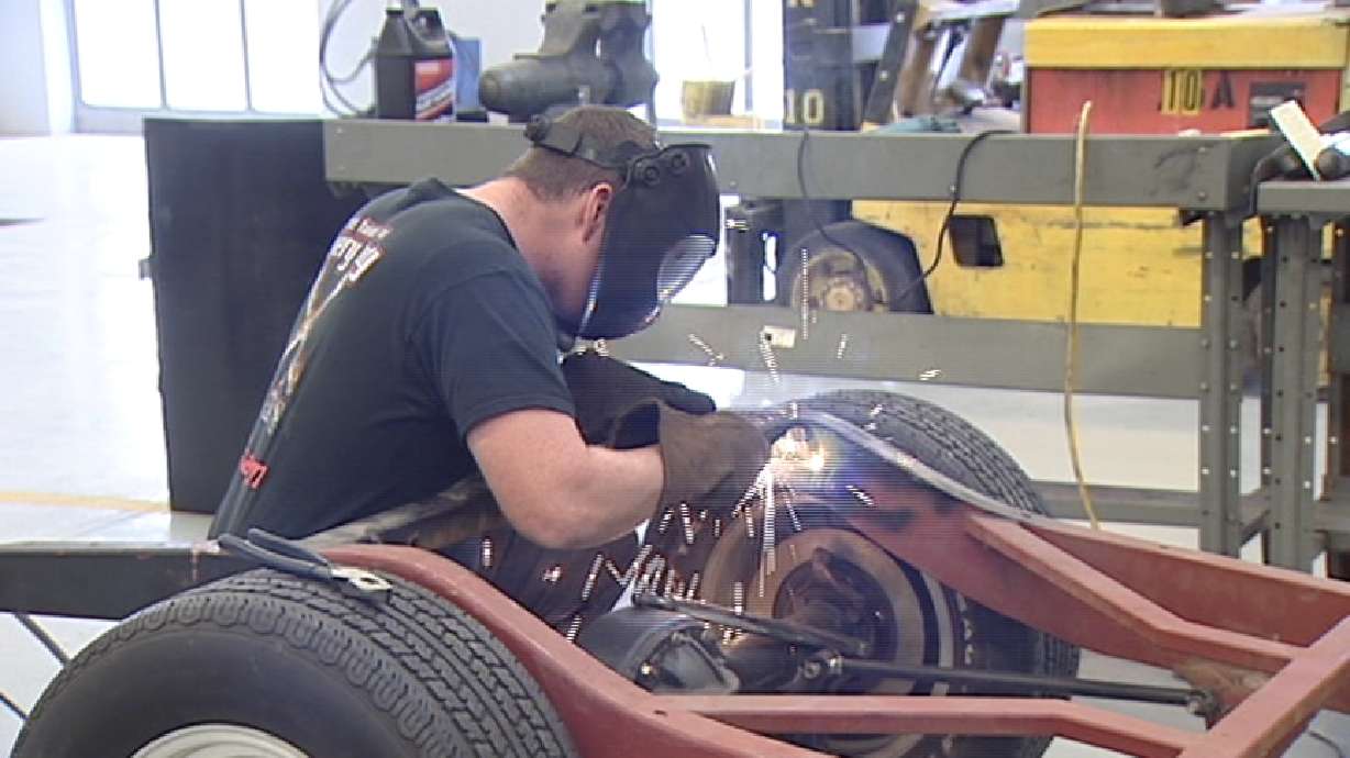 Ogden Student Working to Create Electric Car