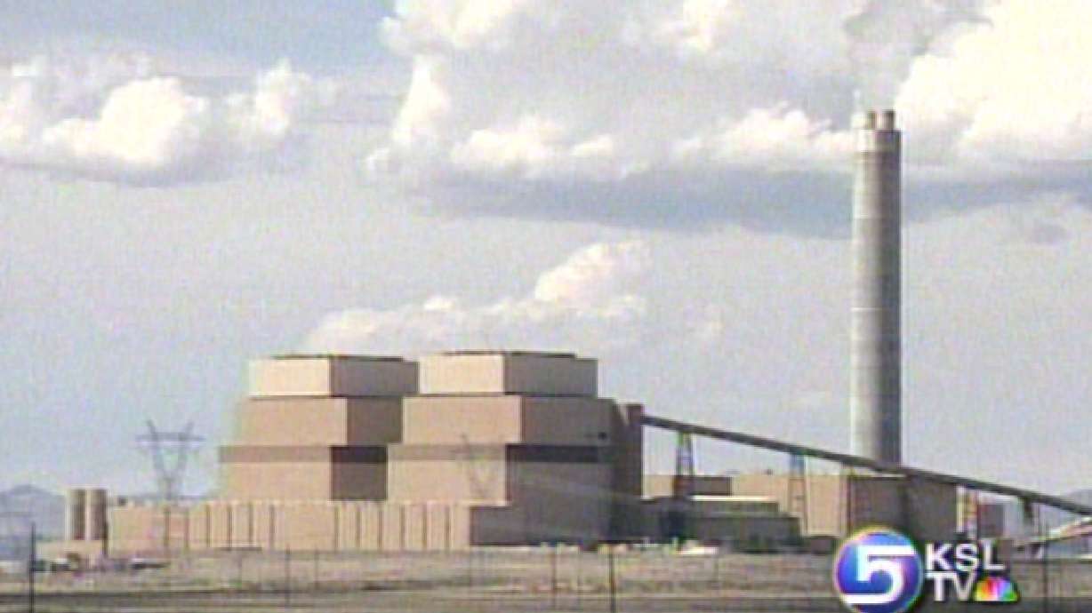 Rally against Nevada coal-fired plant draws hundreds
