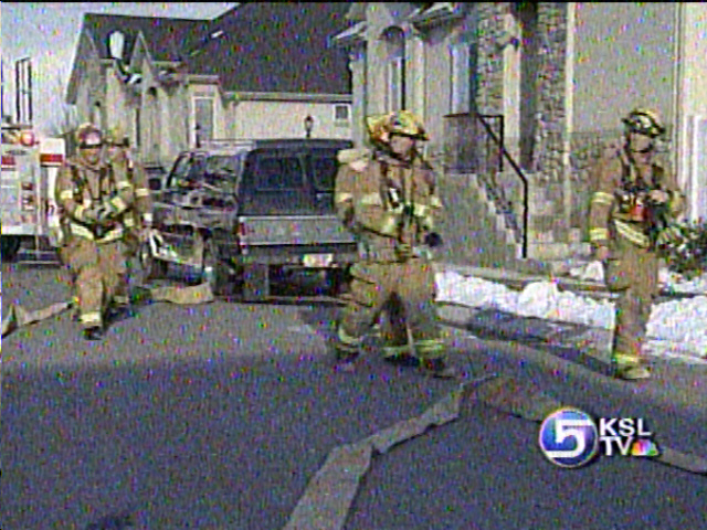 Truck Hits Power Line, Starts House Fires