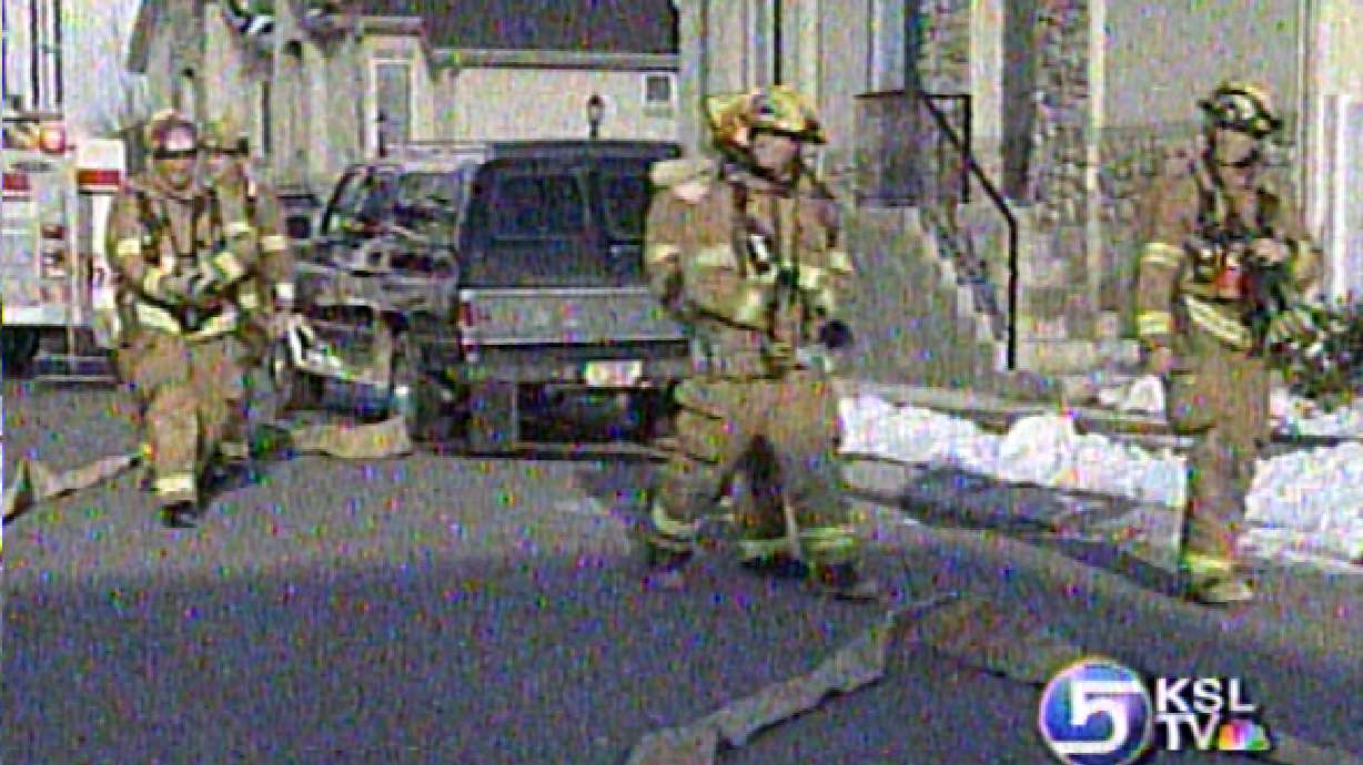 Truck Hits Power Line, Starts House Fires