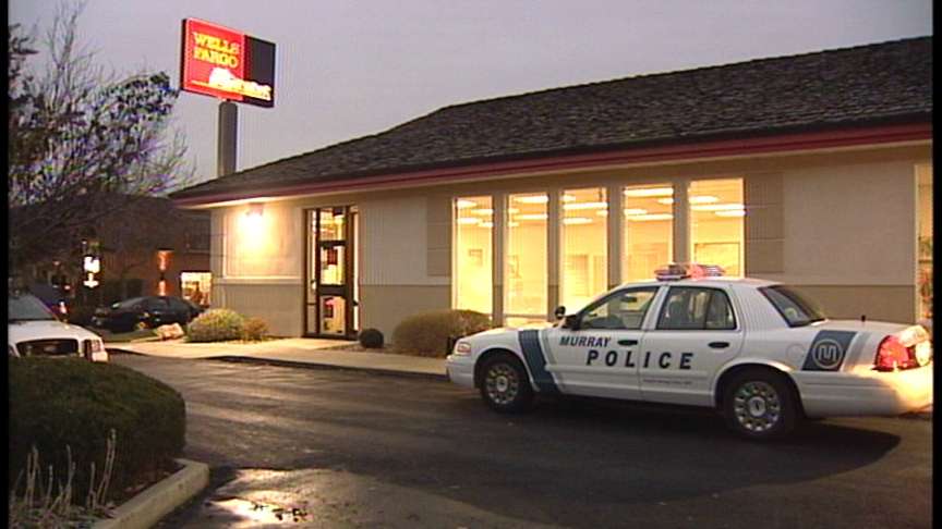 Bank Robber Takes Off With Little Loot