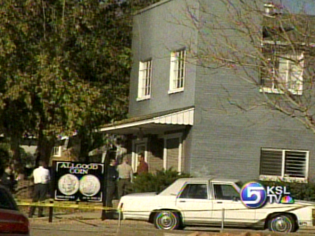 Man Extradited to Face Charges in Coin Dealer's Death