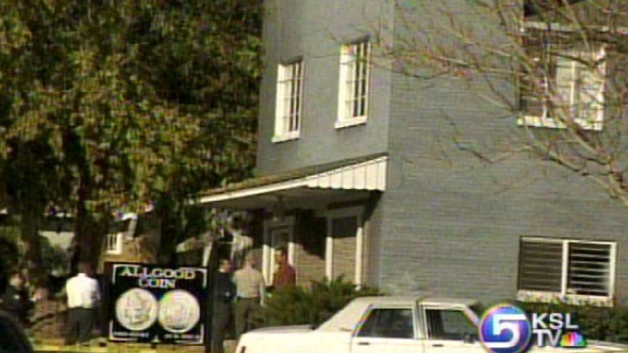 Man Extradited to Face Charges in Coin Dealer's Death