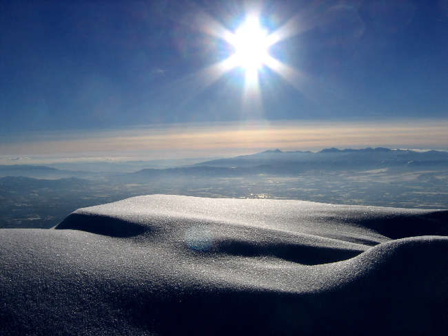 What's up with the sunset times of the Equinoxes and Solstices?