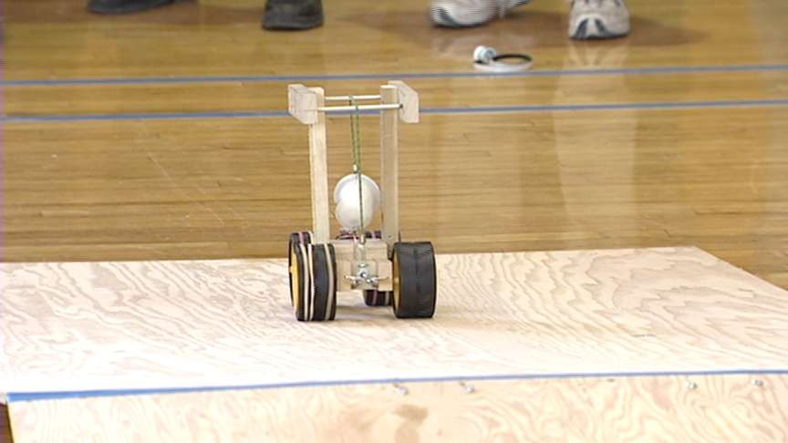Engineering Students Compete with Egg Tossing Robots