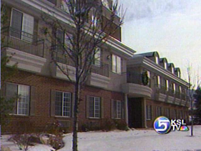 Thief Targeting Elderly Care Centers