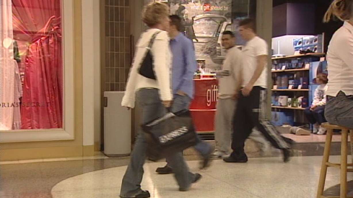 Watch Out for Various Gift Card Fees and Deadlines