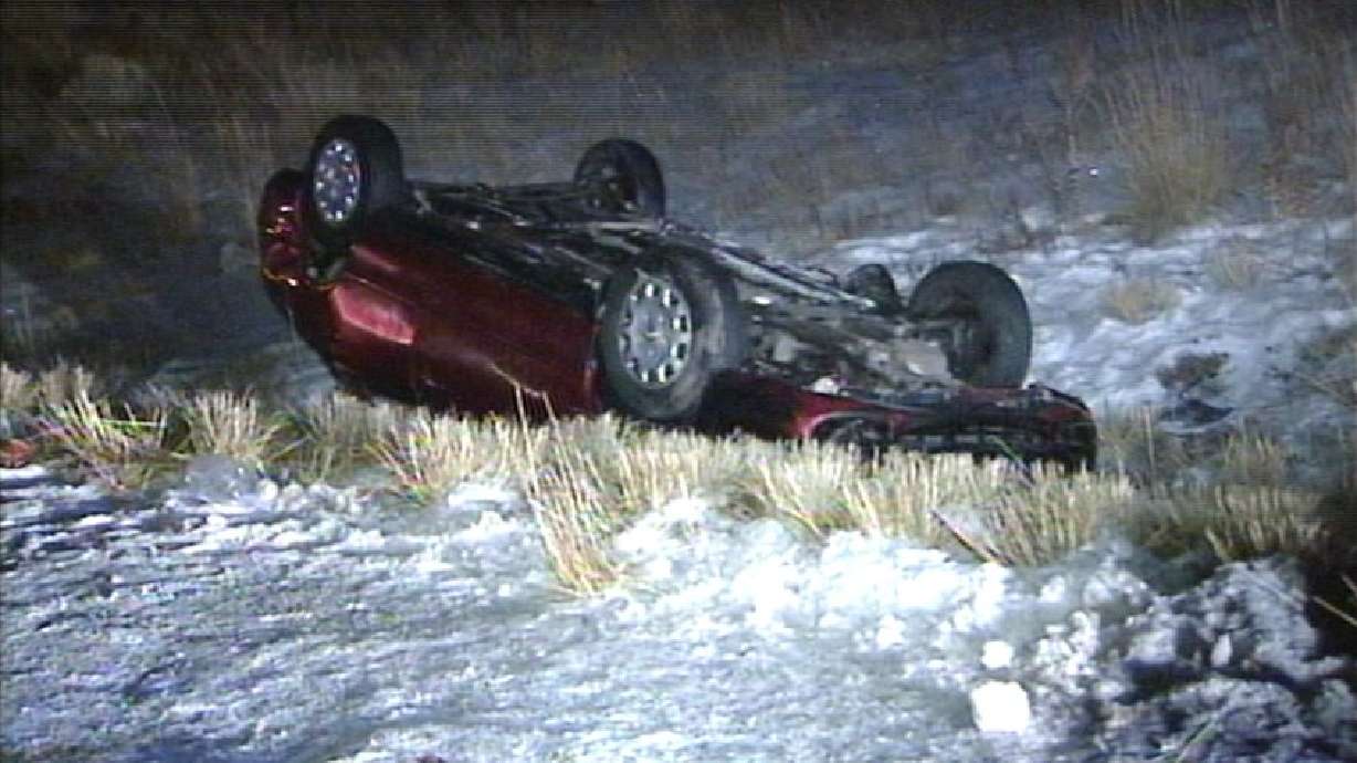 Rollover Injures Man in Magna