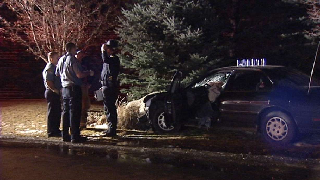 Motorist Accused of DUI Drives Into Boulder