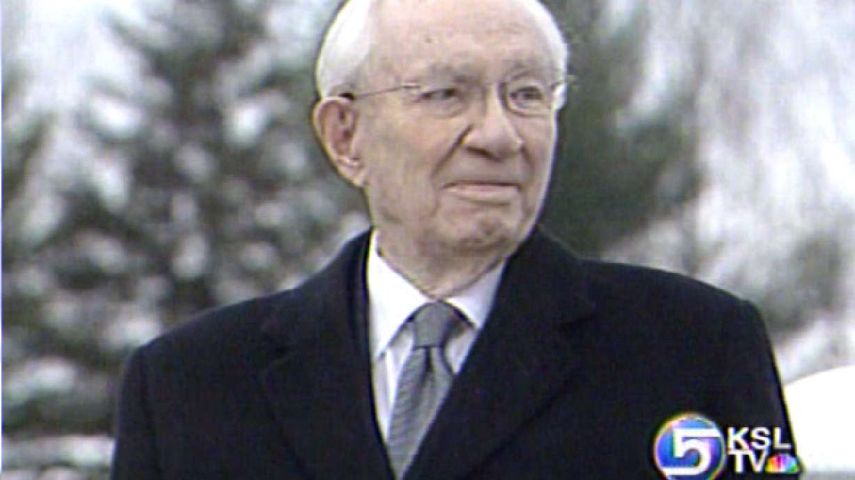 President Hinckley Travels to Vermont for Joseph Smith's Birthday