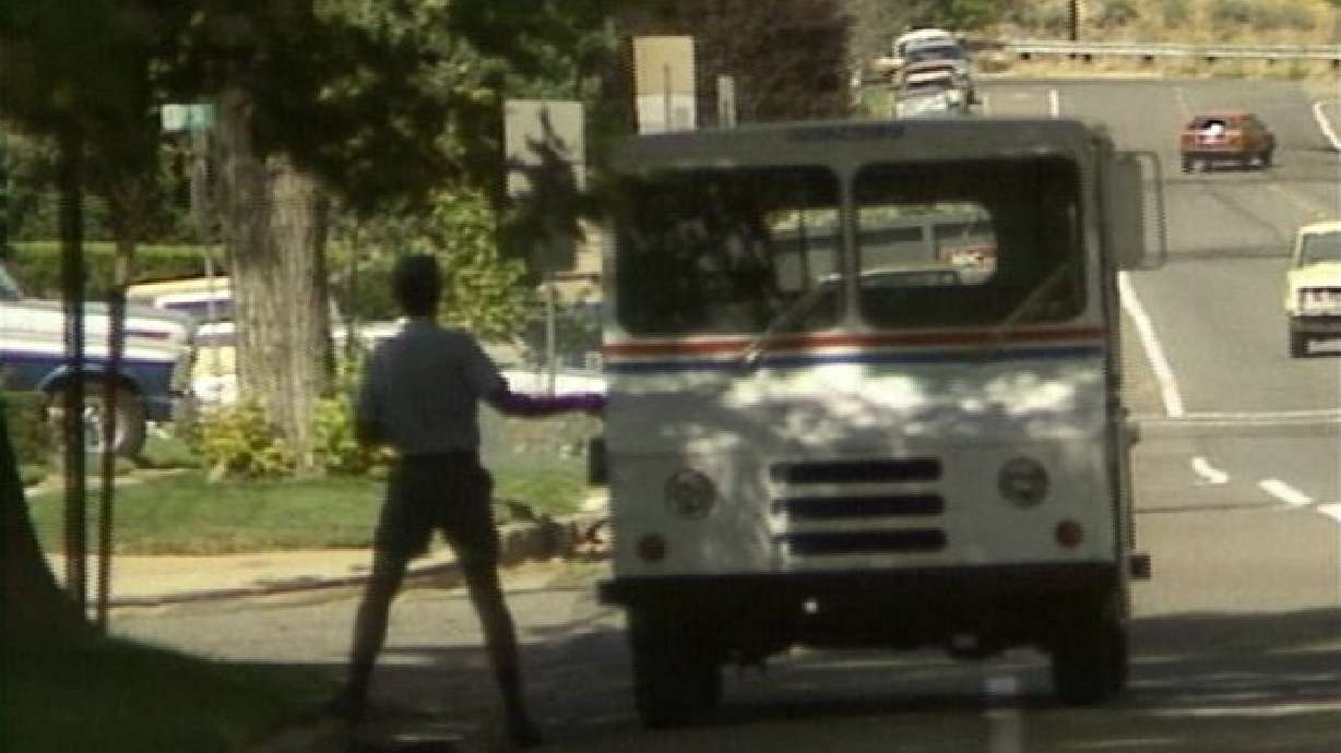 Motorists Face Ticket for Parking in Front of Mailbox