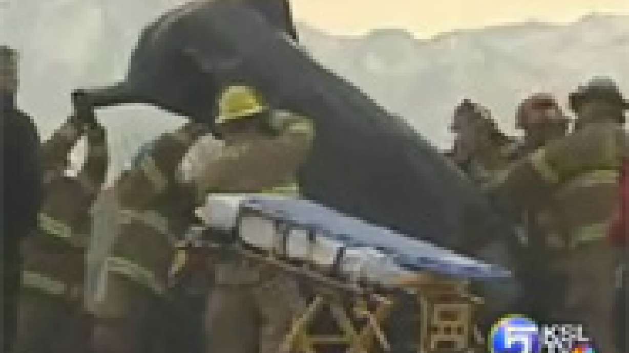 Bangerter Highway Wreck Injures Six People