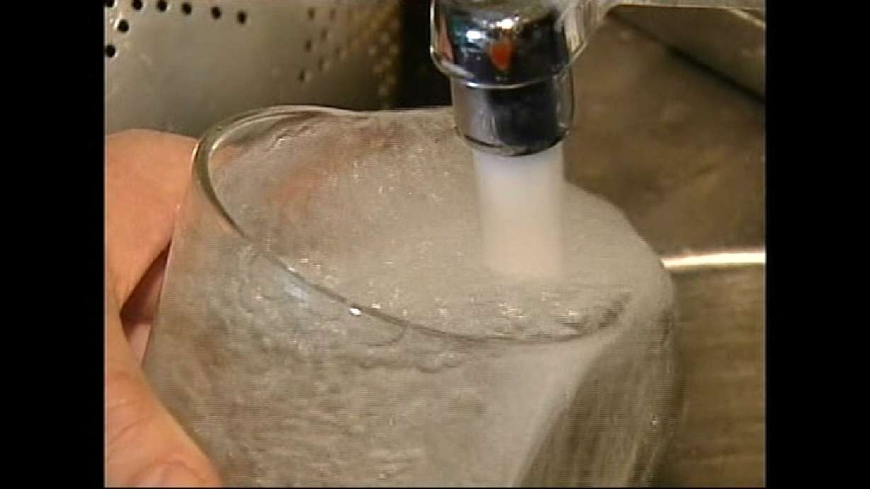 Cedar City residents asked to cut water usage as main water line ruptures