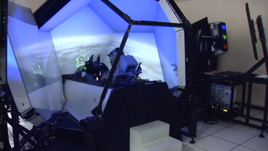 Flight Simulator Prepares Pilots for Iraq Environment